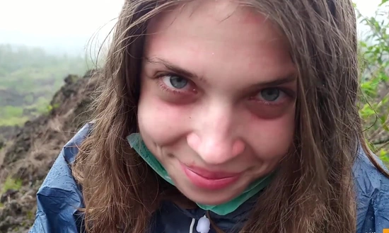 Русские пара из Тольяти отправились в поход во время карантина и занялись оралом на природе