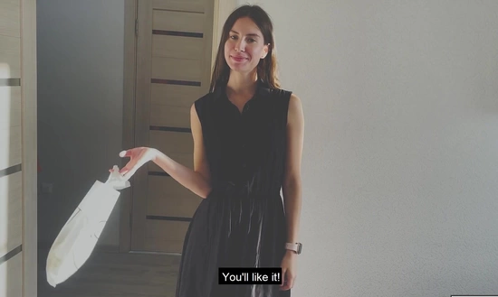 Ходила по магазинам и купила новое сексуальное белье для тебя!